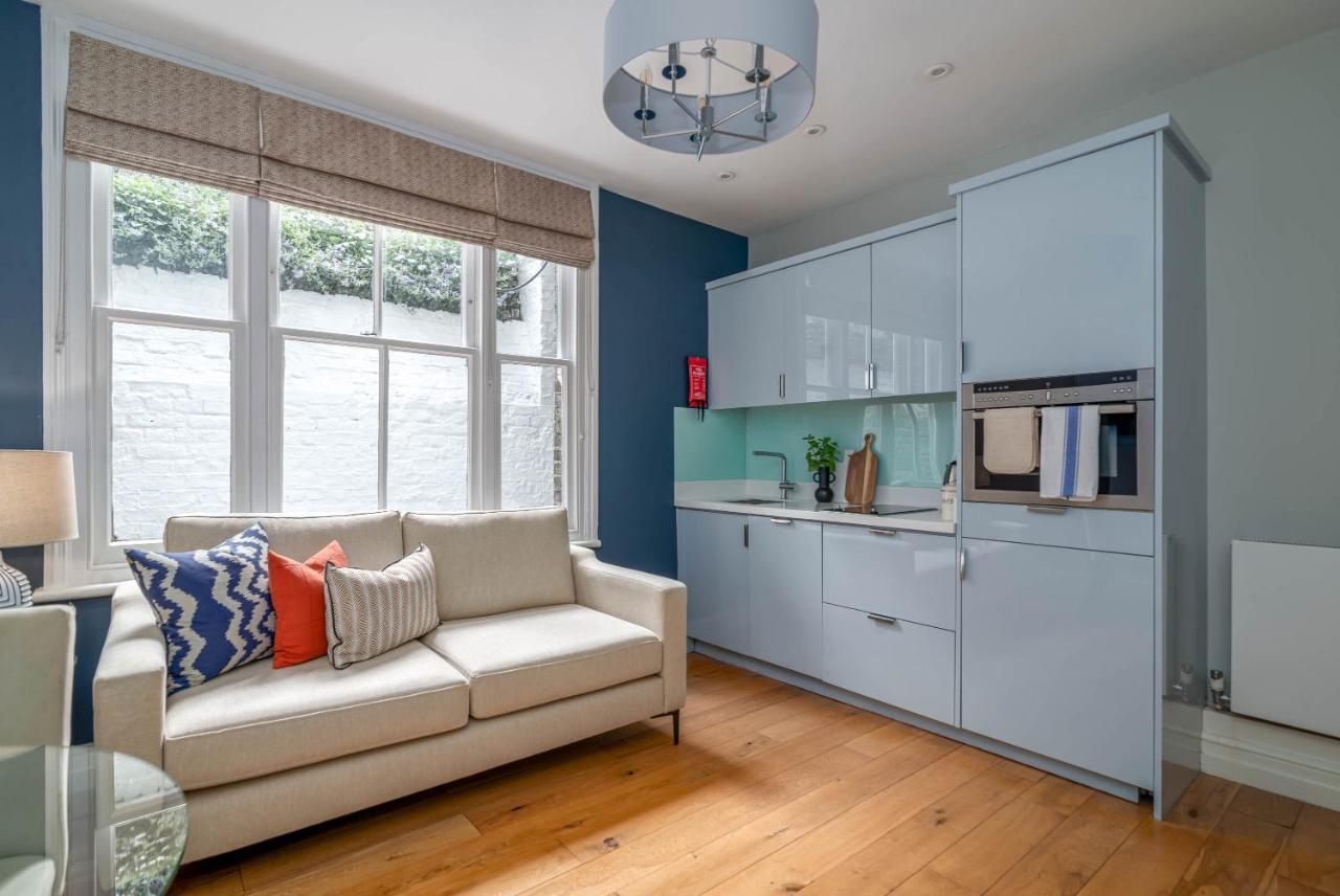 5 Doughty Street Apartment