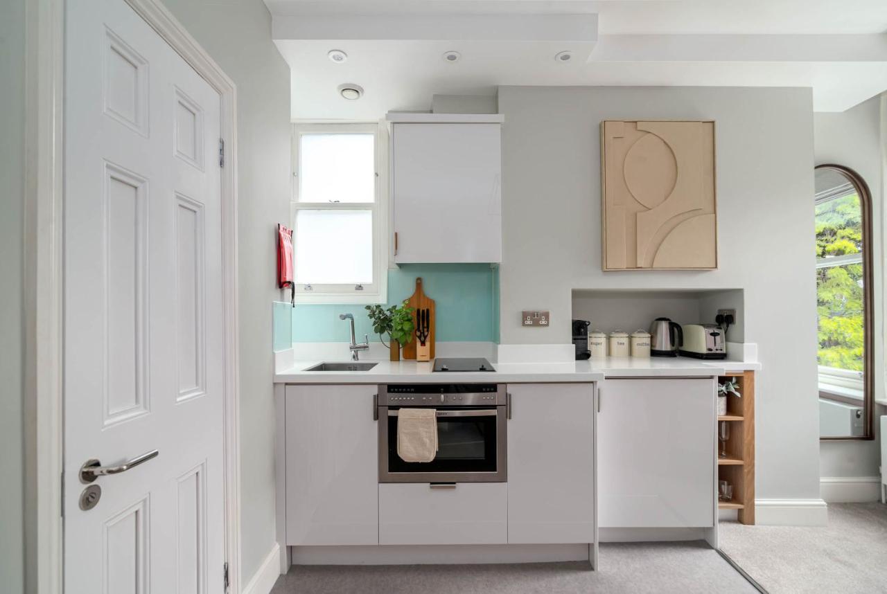 Apartment 5 Doughty Street